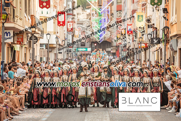 7U0A8872